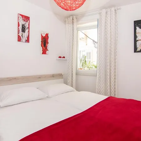 Istriana By Locap Group פיראן