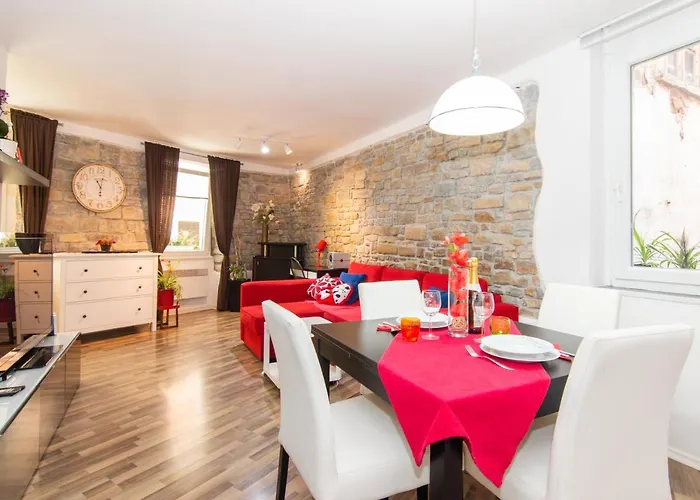 Istriana By Locap Group ピラン